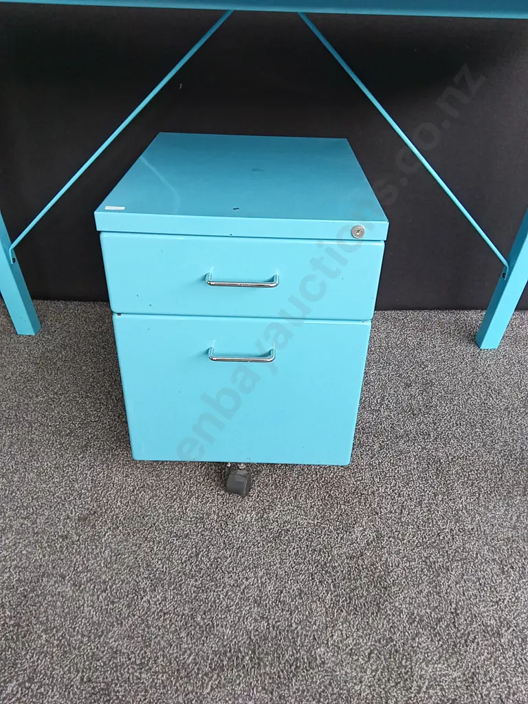 BLUE STUDENT DESK WITH UNDER DRAWER MOBILE  APPROX 1.25M WIDE X 0.65M DEEP X 0.77 HIGH Image 1++