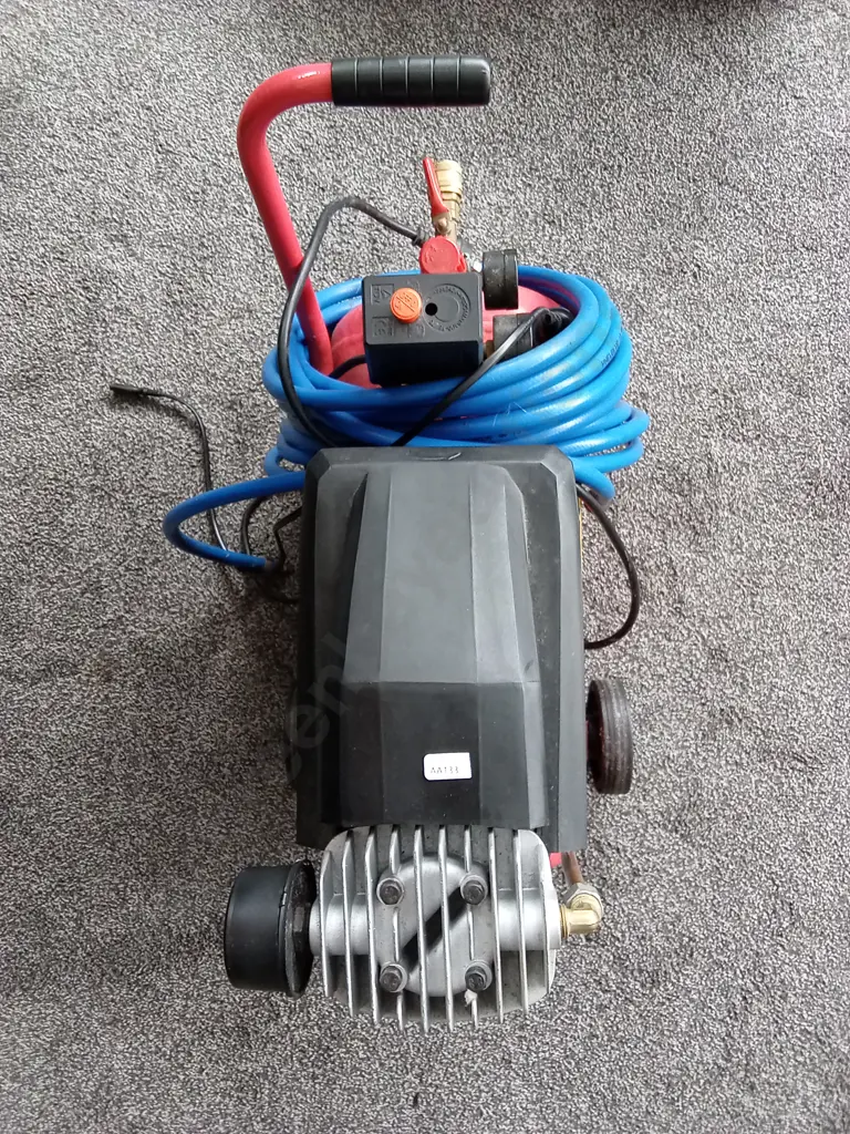 COBRA 2.0HP/21L AIR COMPRESSOR Image 1++