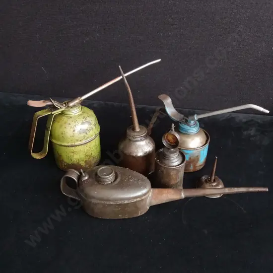 THUMB PUMP OIL CANS
