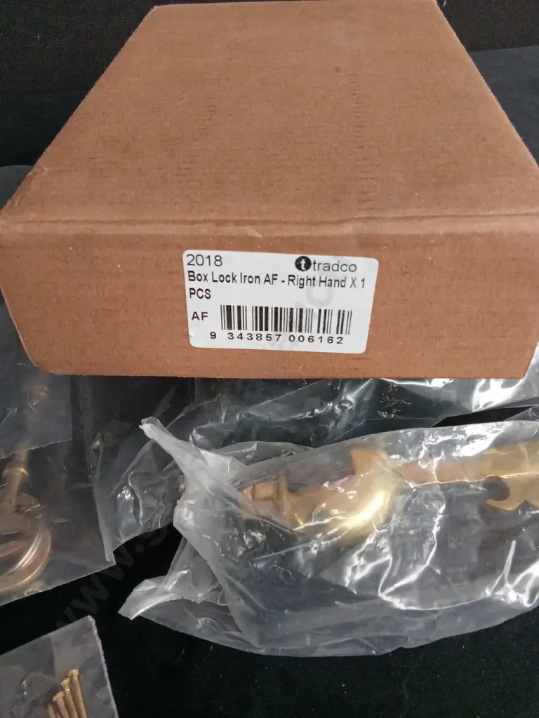 BOX LOCK IRON AF Image 1++