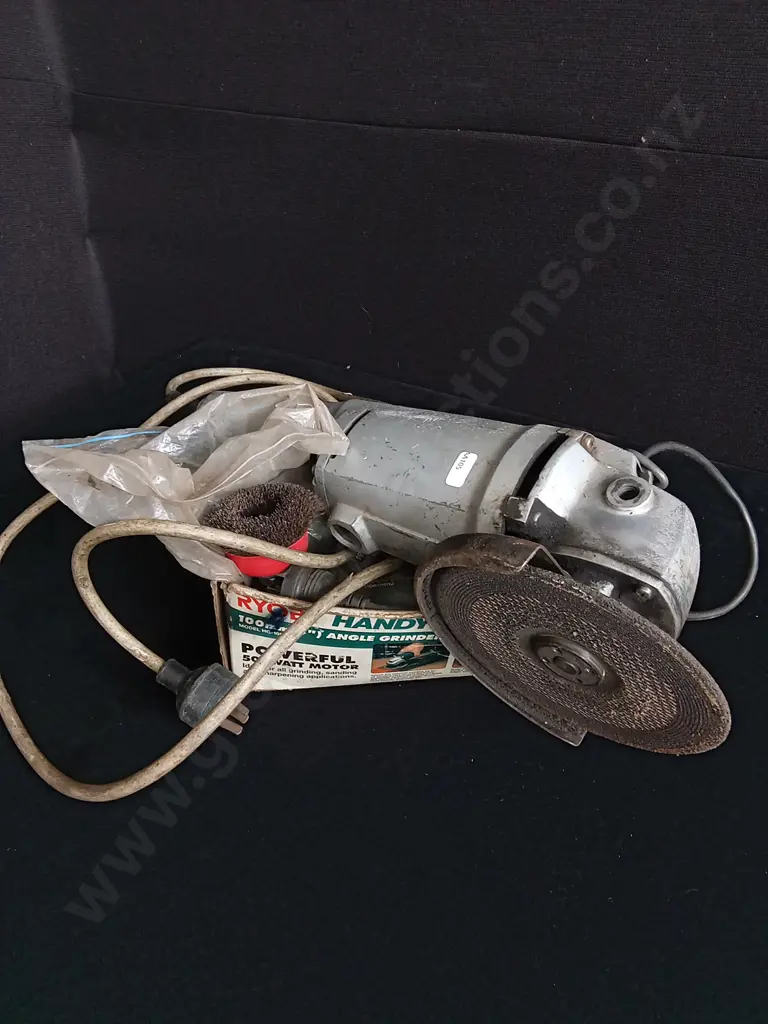 RYOBI HANDY POWER 100MM ANGLE GRINDER Image 1++