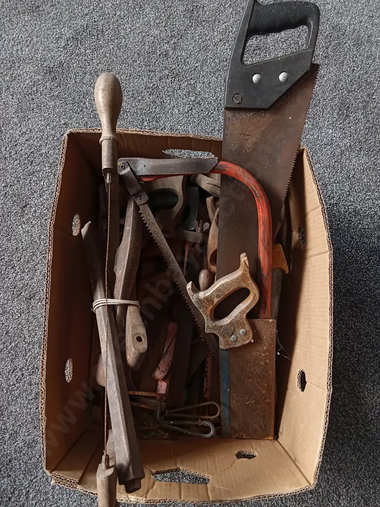 MIXED BOX OF TOOLS Image 1++