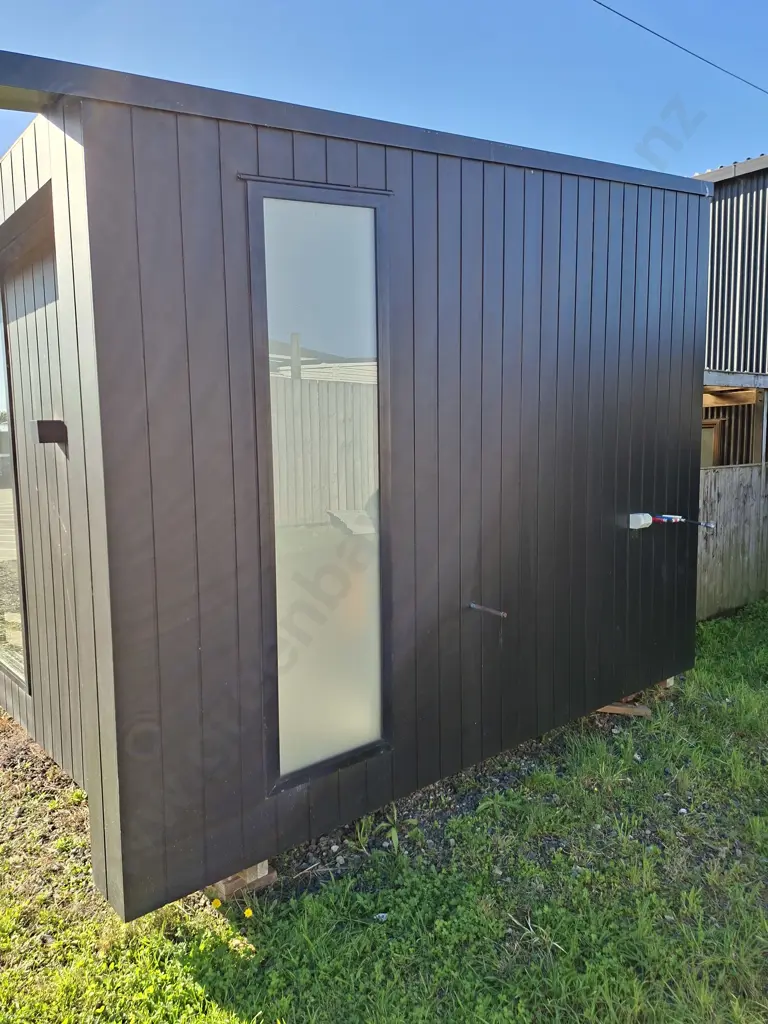 BRAND NEW NOOK HOMES CABIN - 5.69M LONG X 4.05M WIDE. 2.95M HIGH AT SHORT END 3.55M HIGH AT TALL END Image 1++