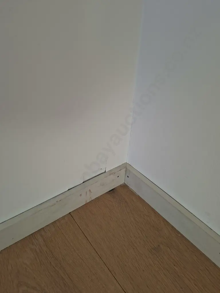 BRAND NEW NOOK HOMES CABIN - 5.69M LONG X 4.05M WIDE. 2.95M HIGH AT SHORT END 3.55M HIGH AT TALL END Image 1++