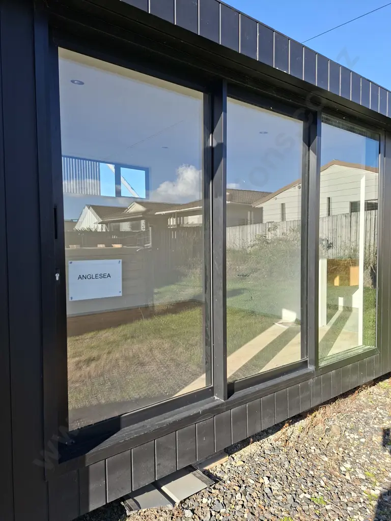 BRAND NEW NOOK HOMES CABIN - 5.69M LONG X 4.05M WIDE. 2.95M HIGH AT SHORT END 3.55M HIGH AT TALL END Image 1++