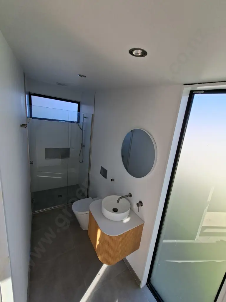 BRAND NEW NOOK HOMES CABIN - 5.69M LONG X 4.05M WIDE. 2.95M HIGH AT SHORT END 3.55M HIGH AT TALL END Image 1++