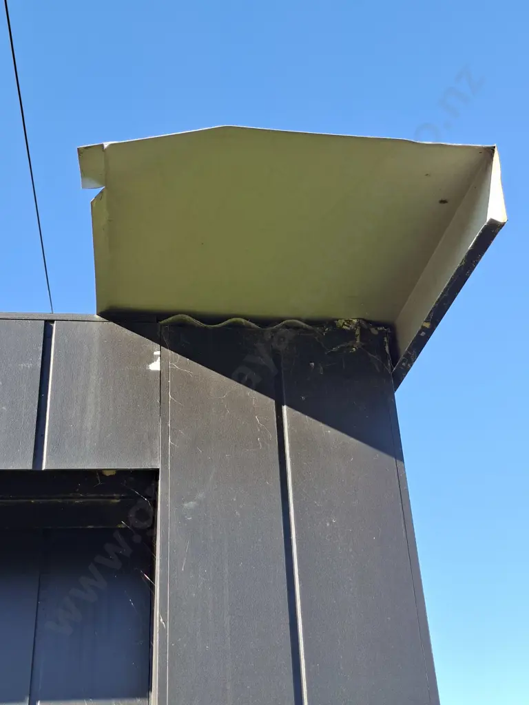 BRAND NEW NOOK HOMES CABIN - 5.69M LONG X 4.05M WIDE. 2.95M HIGH AT SHORT END 3.55M HIGH AT TALL END Image 1++