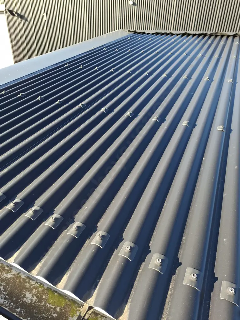 BRAND NEW NOOK HOMES CABIN - 5.69M LONG X 4.05M WIDE. 2.95M HIGH AT SHORT END 3.55M HIGH AT TALL END Image 1++