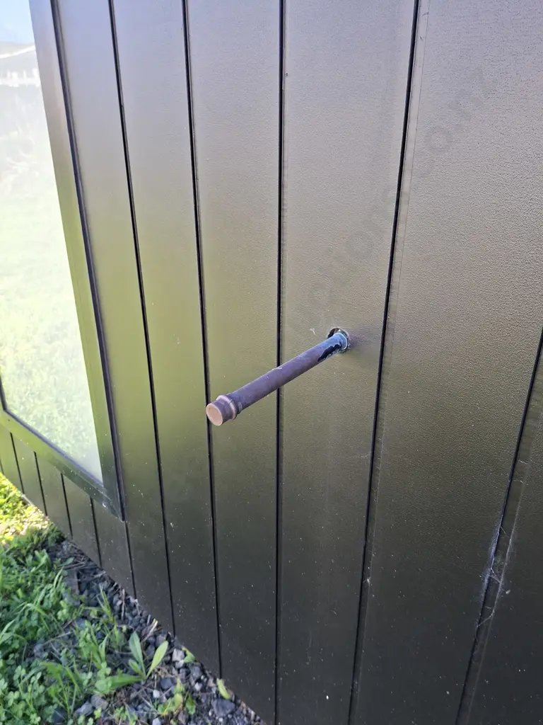 BRAND NEW NOOK HOMES CABIN - 5.69M LONG X 4.05M WIDE. 2.95M HIGH AT SHORT END 3.55M HIGH AT TALL END Image 1++