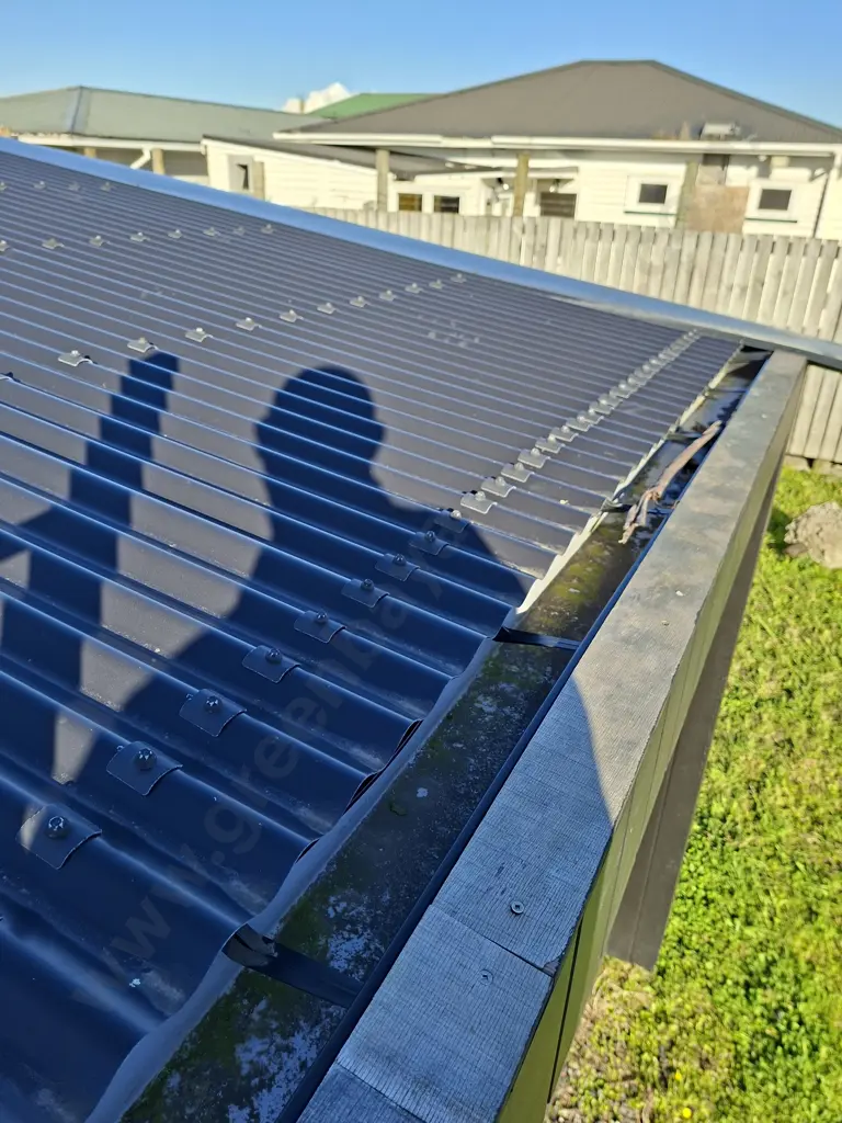 BRAND NEW NOOK HOMES CABIN - 5.69M LONG X 4.05M WIDE. 2.95M HIGH AT SHORT END 3.55M HIGH AT TALL END Image 1++