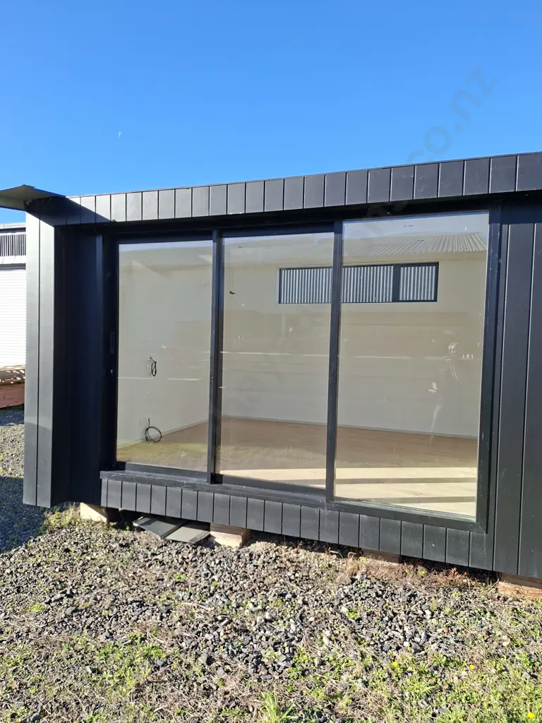 BRAND NEW NOOK HOMES CABIN - 5.69M LONG X 4.05M WIDE. 2.95M HIGH AT SHORT END 3.55M HIGH AT TALL END Image 1++