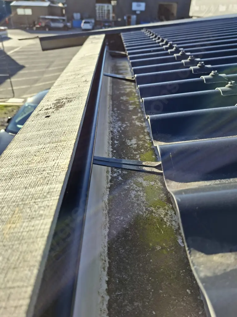 BRAND NEW NOOK HOMES CABIN - 5.69M LONG X 4.05M WIDE. 2.95M HIGH AT SHORT END 3.55M HIGH AT TALL END Image 1++