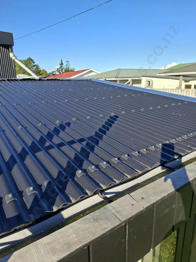 BRAND NEW NOOK HOMES CABIN - 5.69M LONG X 4.05M WIDE. 2.95M HIGH AT SHORT END 3.55M HIGH AT TALL END Image 1++