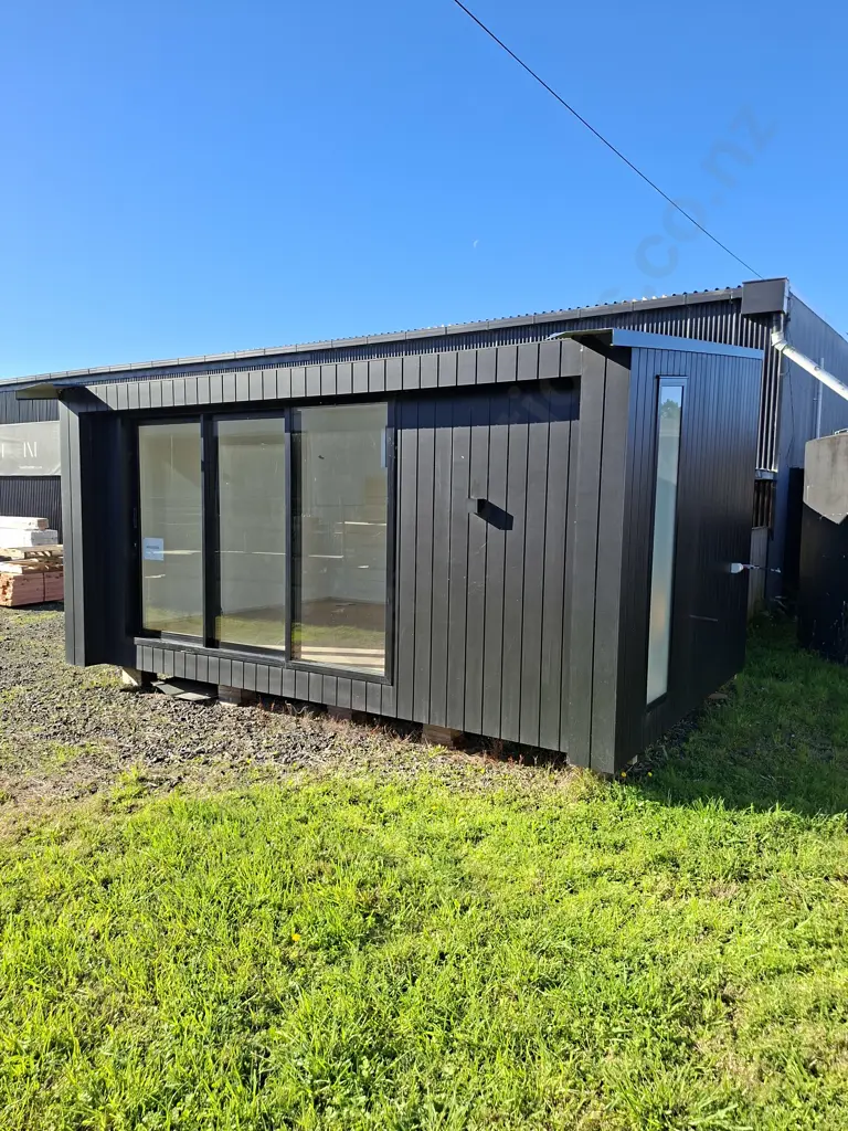 BRAND NEW NOOK HOMES CABIN - 5.69M LONG X 4.05M WIDE. 2.95M HIGH AT SHORT END 3.55M HIGH AT TALL END Image 1++