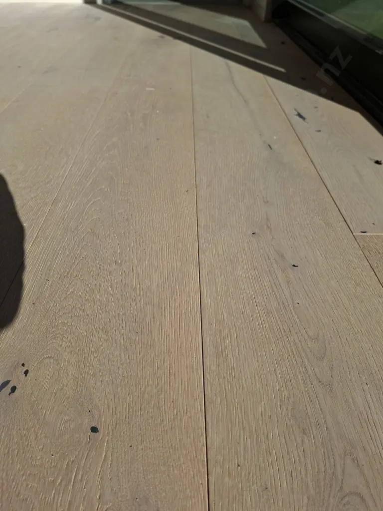 BRAND NEW NOOK HOMES CABIN - 5.69M LONG X 4.05M WIDE. 2.95M HIGH AT SHORT END 3.55M HIGH AT TALL END Image 1++