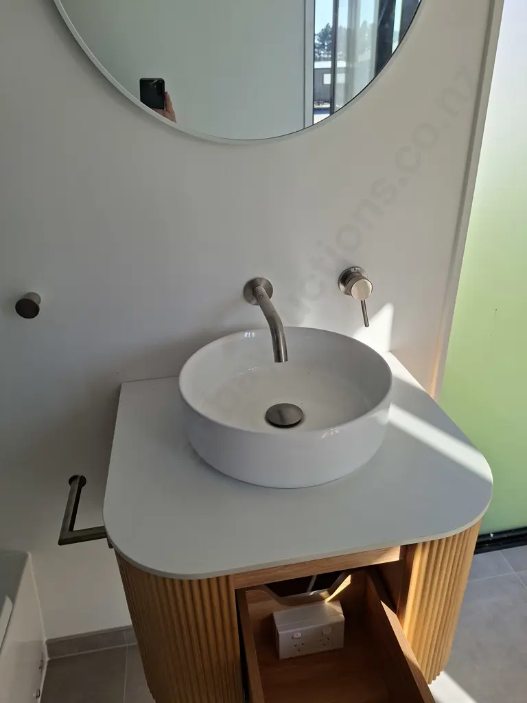 BRAND NEW NOOK HOMES CABIN - 5.69M LONG X 4.05M WIDE. 2.95M HIGH AT SHORT END 3.55M HIGH AT TALL END Image 1++