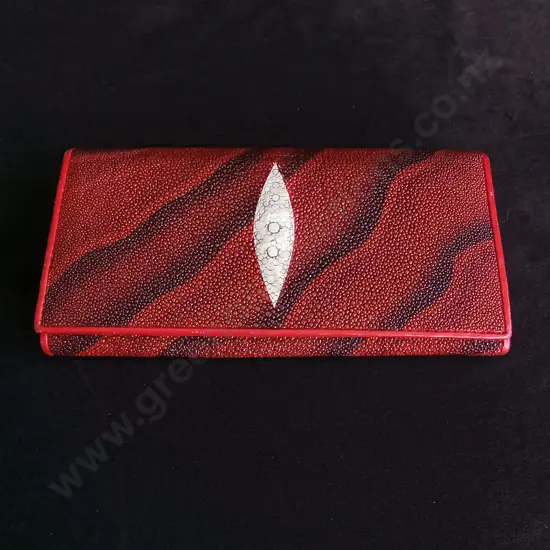 GENUINE STINGRAY SKIN PURSE