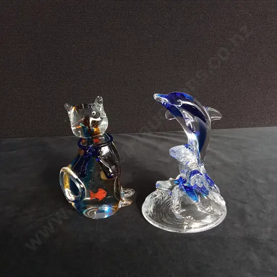 2 PIECES GLASS DECOR