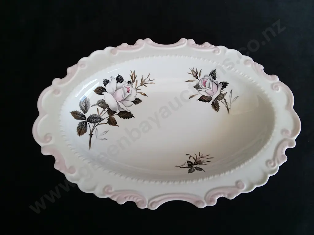 ROYAL ALBERT QUEENS MESSENGER TRAY Image 1++