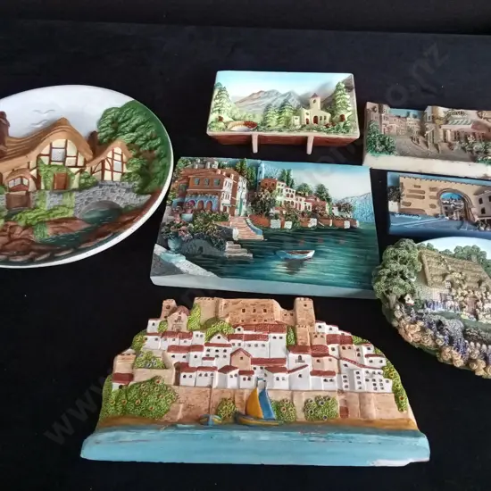 7 3D DECORATIVE ITEMS