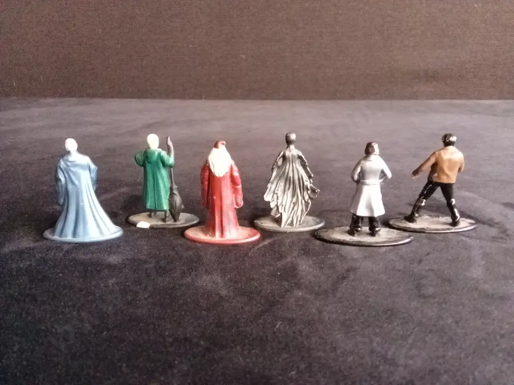 HARRY POTTER 6 MINIATURE MODELS Image 1++