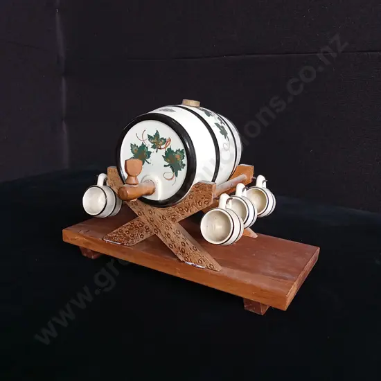 DECORATIVE CERAMIC DRINK DISPENSER SET