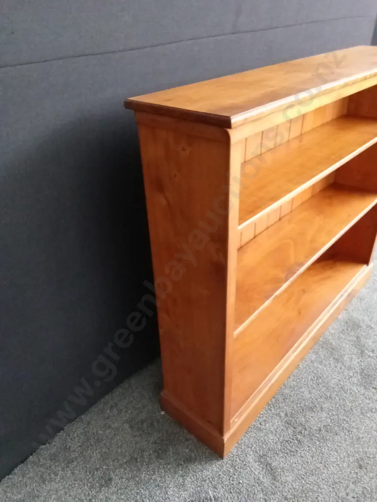 WOODEN DISPLAY CABINET L 1.2M D 27CM H 1M Image 1++