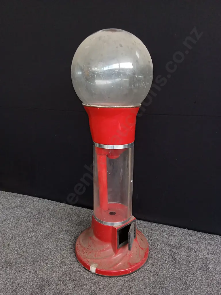 CREATIVE PRODUCTS TORNADO VENDING MACHINE 1.62M TALL RED Image 1++