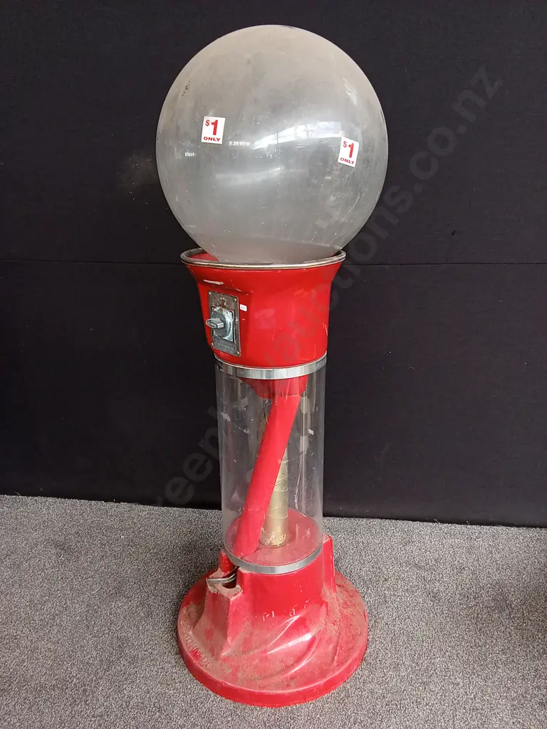 CREATIVE PRODUCTS TORNADO VENDING MACHINE 1.62M TALL RED Image 1++