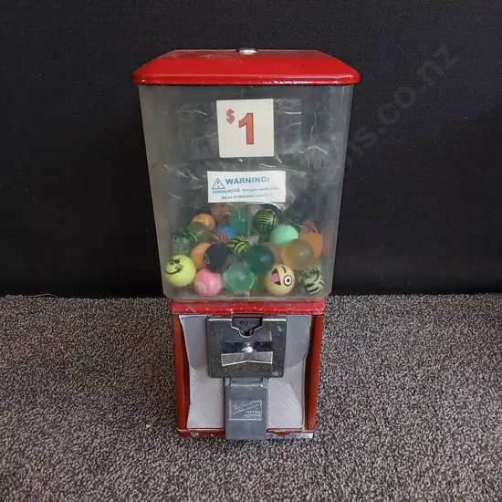 NORTHWESTERN SINGLE RED VENDING MACHINE