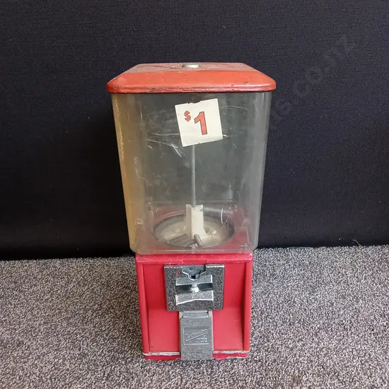 NORTHWESTERN SINGLE RED VENDING MACHINE