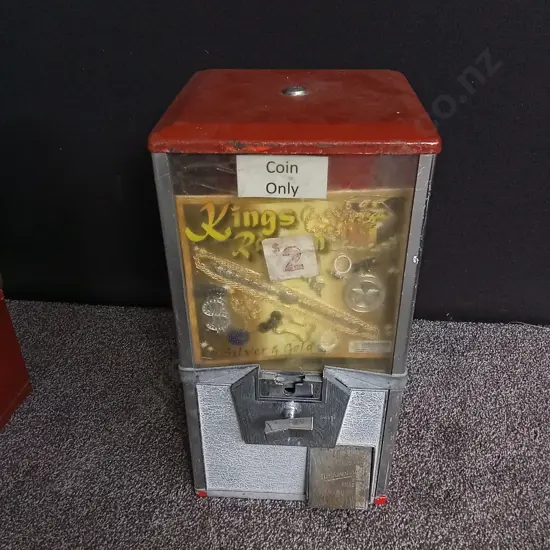 NORTHWESTERN SINGLE RED VENDING MACHINE COMPLETE WITH STOCK