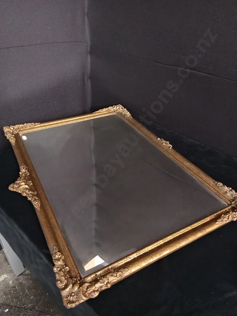 VINTAGE MIRROR 60CM X 84CM Image 1++