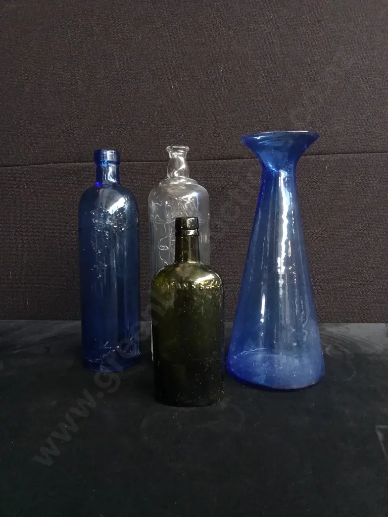 4 PIECES GLASS BOTTLES AND VASE Image 1++