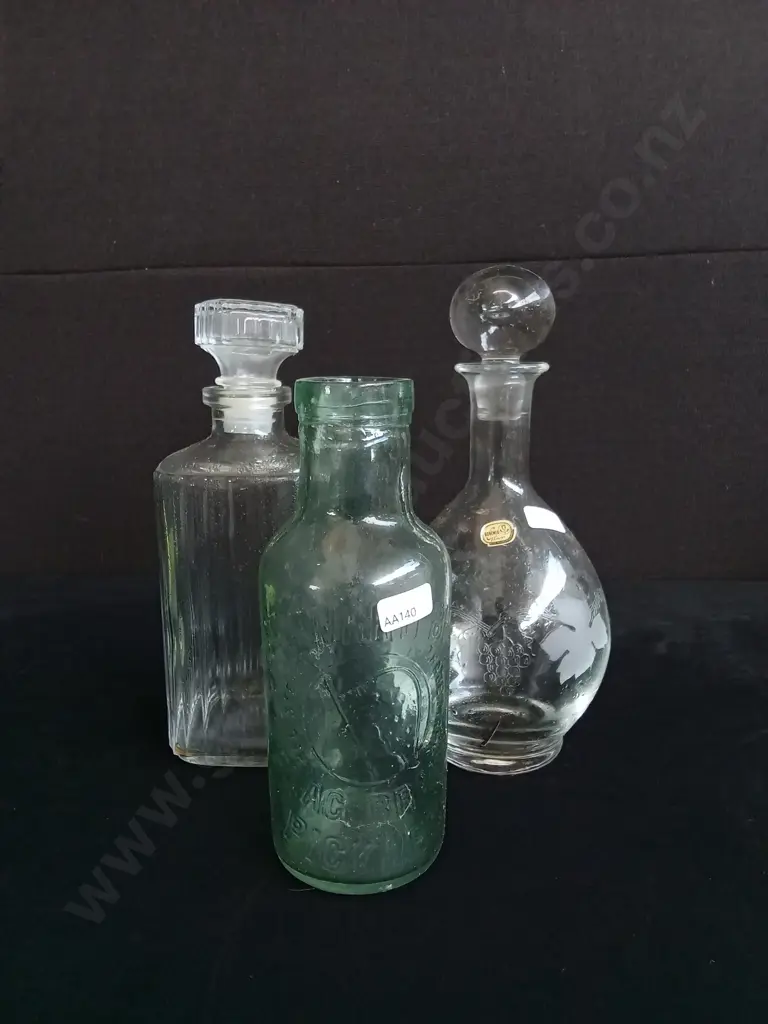 3 PIECES DECANTERS AND GLASS BOTTLE Image 1++