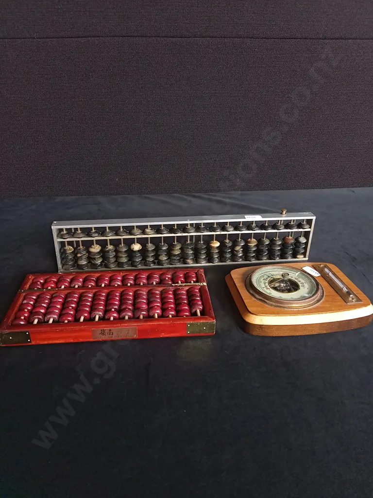 3 PIECES VINTAGE ITEMS CHINESE ABACUSES AND DESK BAROMETER Image 1++