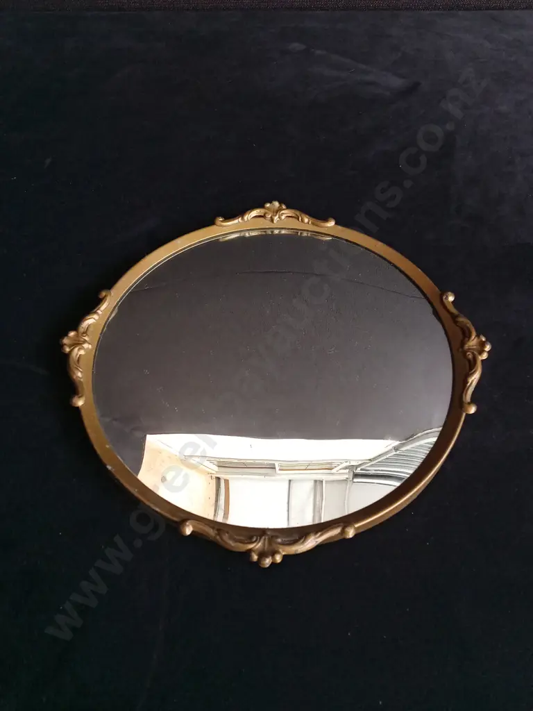 ROUND MIRROR WITH GOLD COLOURED BORDER 22CM Image 1++