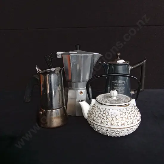 4 PIECES POTS AND JUGS