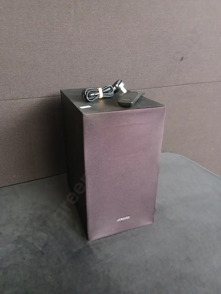 SAMSUNG WIRELESS SUBWOOFER HOME AUDIO SYSTEM Image 1++