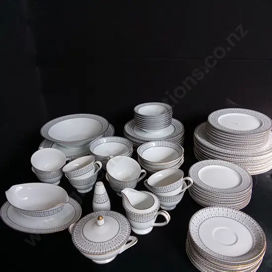 70 PIECE SANGO FINE CHINA SET