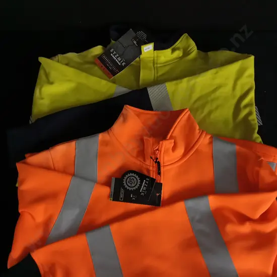 2 PIECES HI VIS JUMPERS BRAND NEW SIZE L AND M