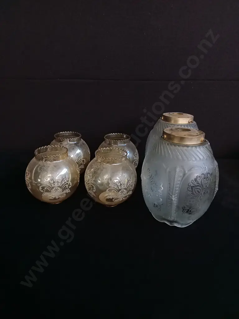 6 PIECES VINTAGE GLASS LAMP SHADES Image 1++