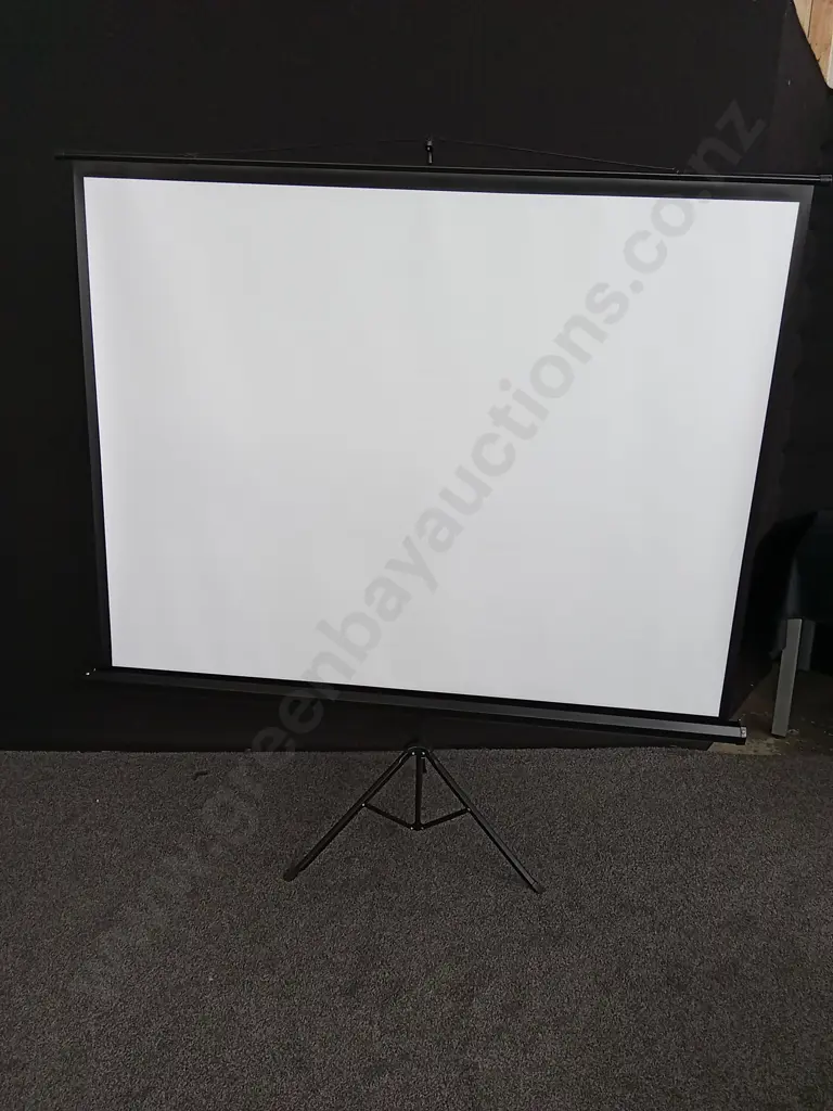 PORTABLE PROTECTION SCREEN Image 1++