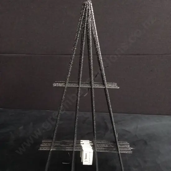 10 PIECES TAKASHO 30CM PLANT TRELLIS BRAND NEW