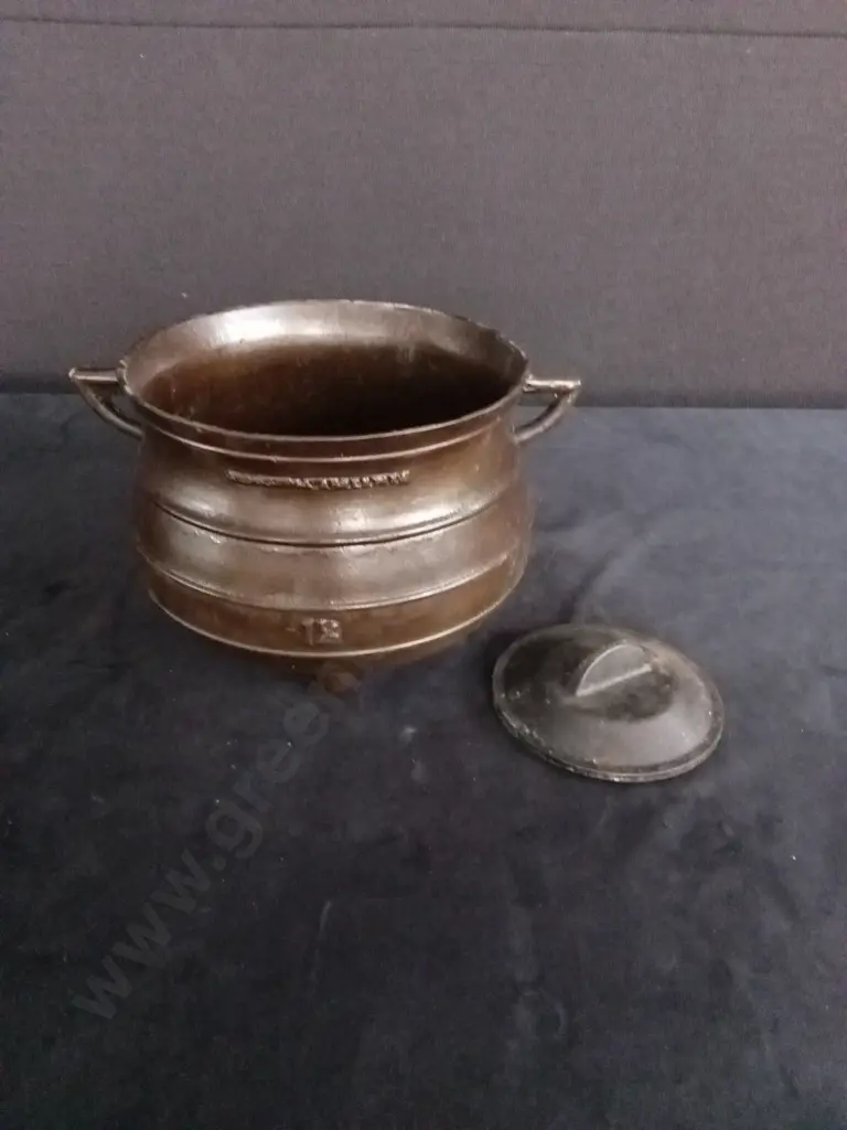 CAST IRON ITEMS Image 1++