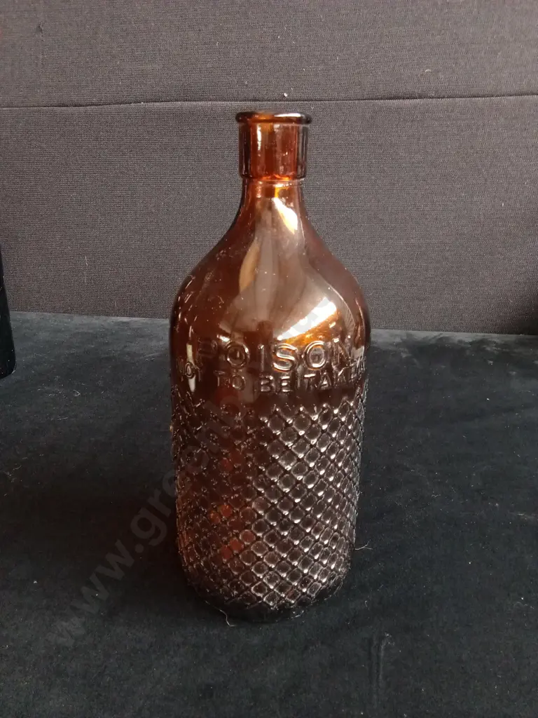 10 PIECES AMBER GLASS BOTTLES Image 1++