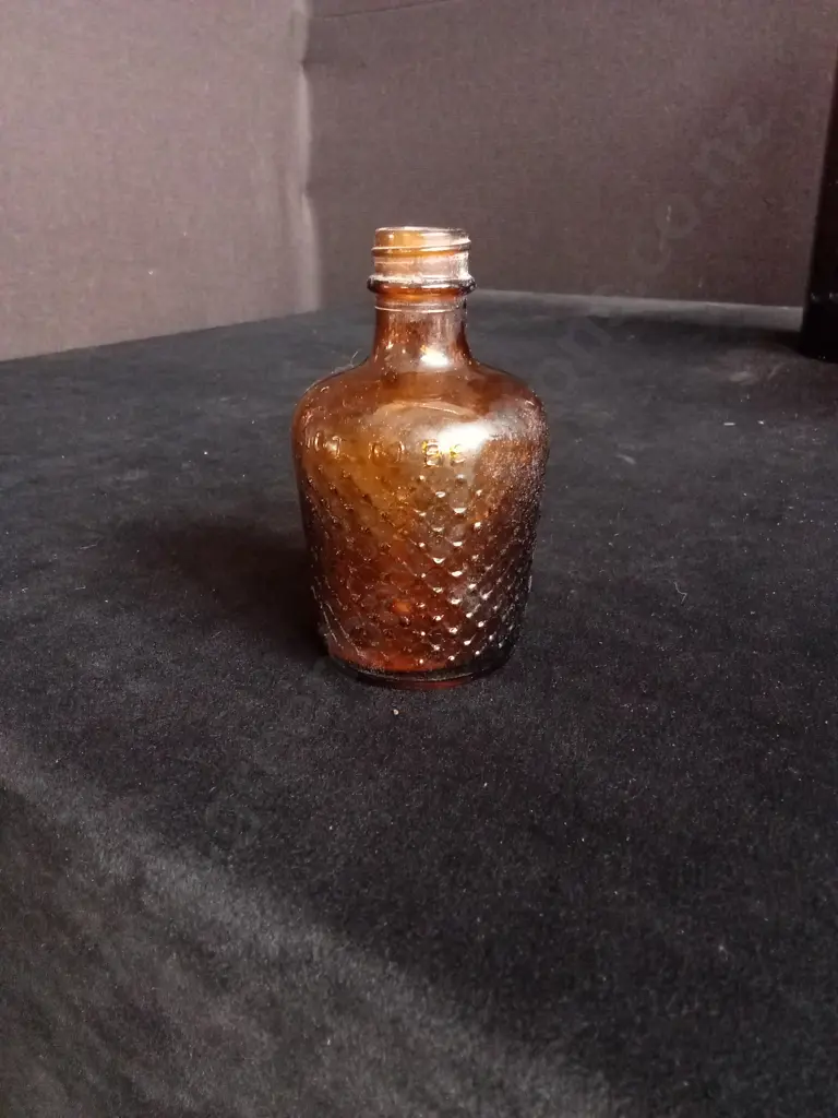10 PIECES AMBER GLASS BOTTLES Image 1++