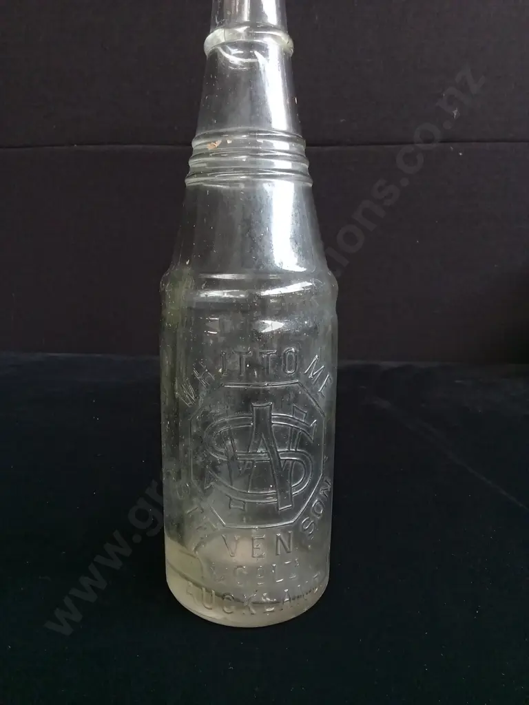10 PIECES CLEAR GLASS BOTTLES Image 1++