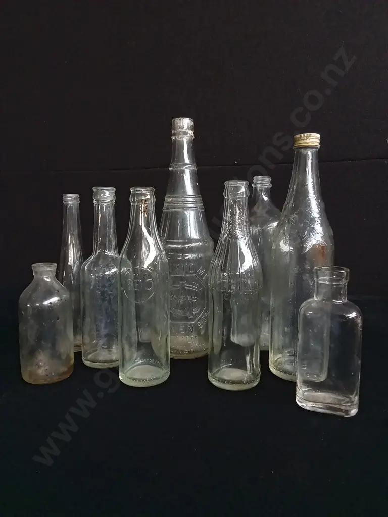 10 PIECES CLEAR GLASS BOTTLES Image 1++