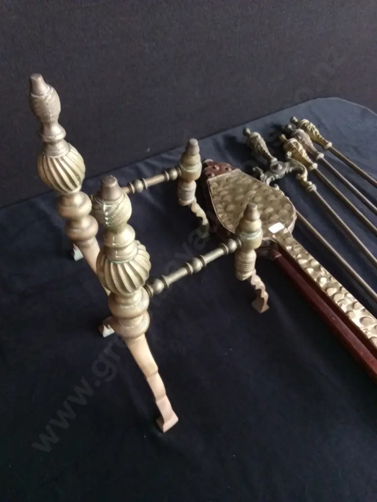 7 PIECES FIREPLACE TOOLS Image 1++